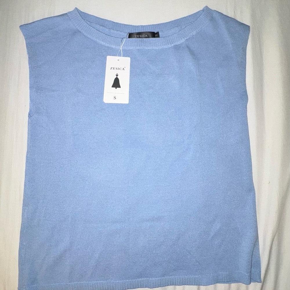 Blue Muscle Tee Blouse with Short Sleeves
